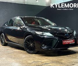 TOYOTA CAMRY WS BLACK EDITION - HYBRID - 18'' ALLOY WHEELS - RED LEATHER INTERIOR - ELECTRIC SEATS - REAR CAMERA