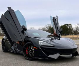 2017 MCLAREN 570GT W/ CARBON FIBER INTERIOR PKG, SPORT EXHAUST, BOWERS&WILKINS