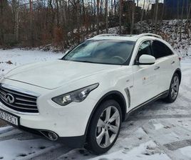 INFINITI Q70 3.0D S