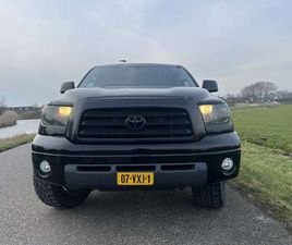 TOYOTA TUNDRA SR5