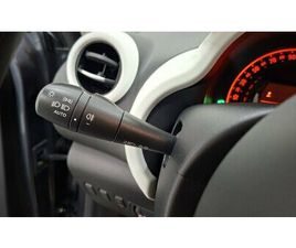 RENAULT TWINGO III SCE 75 - 20 ZEN