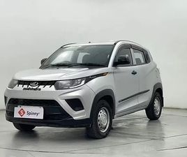 MAHINDRA KUV KUV100