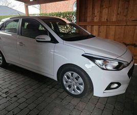 HYUNDAI I20 ACTIVE 1,2L BJ.2019 53000KM RE...