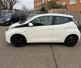 2017 1.0 VVTI XPLAY 5DOOR