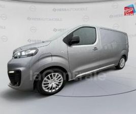 III FOURGON 136CH PACK PREMIUM CONNECT M 75 KWH