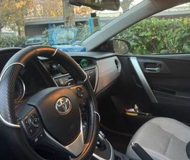 TOYOTA AURIS HYBRIDE BREAK SPORT