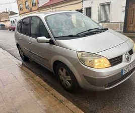 RENAULT - GRAND SCÉNIC