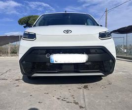 TOYOTA PROACE CITY VERSO FAMILY L1 1.5D ADVANCE