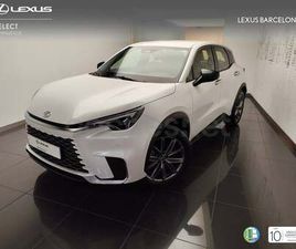 LEXUS LBX 1.5 HEV ELEGANT