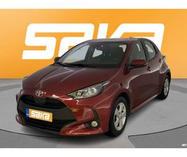 TOYOTA YARIS 1,5 VVT-IW ACTIVE PLUS ** TULOSSA / SUOMI-AUTO / ACC / P.KAMERA / KEYLESS / NAVI / KAISTAVAHTI **