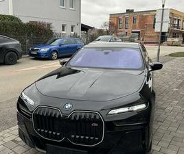 M760 E XDRIVE VOLL BOWERS WILK TV EXECUTIVE LOUNGE