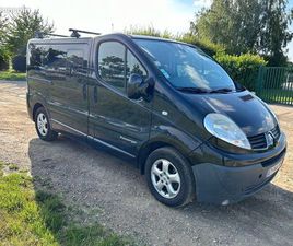 TRAFIC PASSENGER 8 PLACES