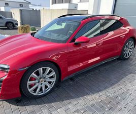 PORSCHE TAYCAN GTS SPORT TURISMO GTS