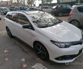 TOYOTA AURIS TOURING SPORTS 1.8 HYBRID LOUNGE