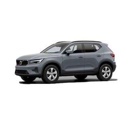 VOLVO XC40 B3 2.0 B3 ESSENTIAL
