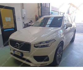 XC90 2.0 B5 MOMENTUM PRO AWD 7 POSTI GEARTRONIC
