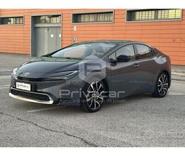 TOYOTA PRIUS 2.0 PLUG-IN HYBRID LOUNGE