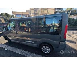 RENAULT TRAFIC PASSENGER 9 POSTI