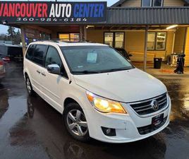 2010 VOLKSWAGEN ROUTAN // 3RD ROW SEATS