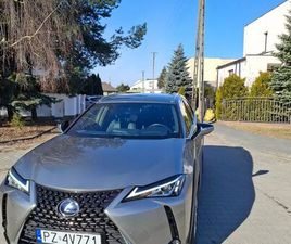 LEXUS UX