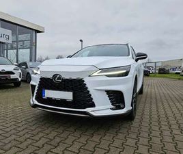 + PLUG-IN E-FOUR F-SPORT DESIGN 360°. HUD