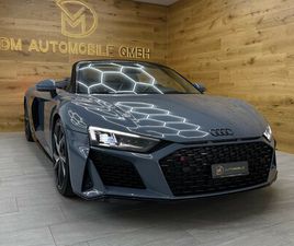 R8 SPYDER PERFORMANCE RWD S-TRONIC