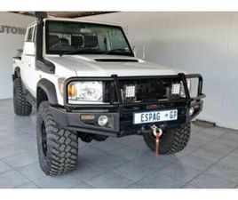 2015 TOYOTA LAND CRUISER 79 4.5 D DOUBLE-CAB