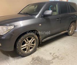 TOYOTA LAND CRUISER 200