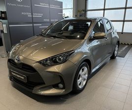 TOYOTA YARIS 1,5 HYBRID ACTIVE PLUS / 1OM SUOMIAUTO / DEFA TALVIPAKETTI / 12KK APPROVED