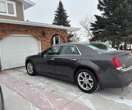 2017 CHRYSLER 300