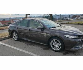 TOYOTA CAMRY 2.5 HYBRID EXECUTIVE VIP CVT