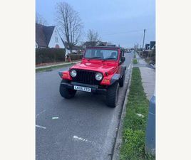 4.0 SPORT SOFT TOP 3DR PETROL MANUAL 4X4 (302 G/KM, 174 BHP)