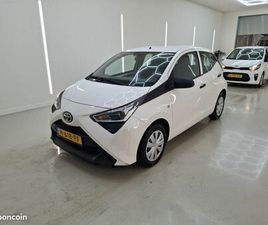 TOYOTA AYGO 1.0 VVT-I X-FUN