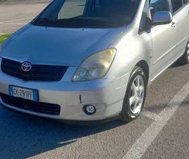 TOYOTA COROLLA VERSO