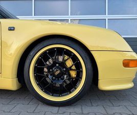 PORSCHE 993 911 TARGA / SELTENE FARBKOMBI / GER. LAUFL.