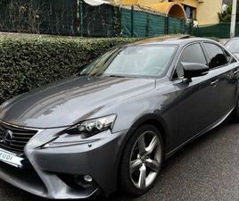 LEXUS IS IS 300H LEXUS IS IS 300H EXECUTIVE - TOIT OUVRANT - SIÈGE CHAUFFANTS - SIEGE CLIM