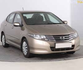 HONDA CITY 1.4 I-VTEC, JEZDÍ DOBŘE ZA 2 900 €