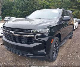 CHEVROLET SUBURBAN 4WD RST