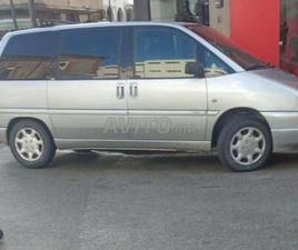 VOITURE FAMILIALE DIWANIYA 2011