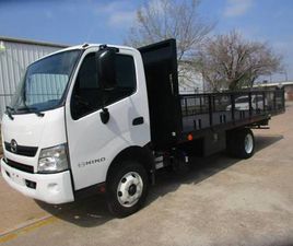 HINO MOTORS 155 2019 HINO 155 WITH A 18 FEET FLAT BED WITH STAKES