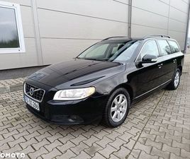 VOLVO V70 2.5T MOMENTUM