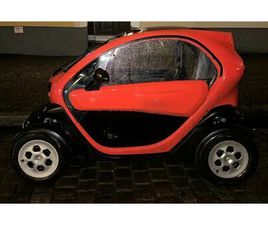 RENAULT TWIZY RENAULT TWIZY MIT LADEGERÄT SITZHEIZUNG FENSTER RÜCKFAHRKAMERA