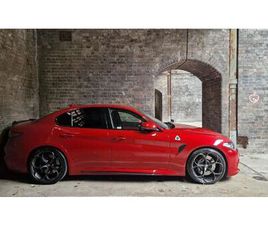 ROSSO COMPETIZIONE ALFA ROMEO GIULIA QUADRIFOGLIO