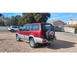 NISSAN TERRANO 4X4 AUTOMATIQUE