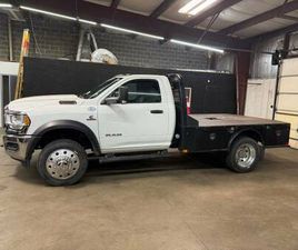 RAM TRUCKS RAM 5500 2022 RAM 5500 4X4 - 6.7 CUMMINS DIESEL - CM FLAT BED - 1 OWNER CLEAN