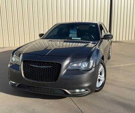 CHRYSLER 300 SERIES 2016 CHRYSLER 300S BEATS STEREO NAVI BACK UP CAM SUNROOF CLEAN TITLE