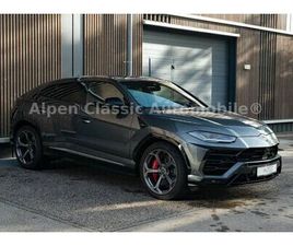 LAMBORGHINI URUS 4.0 V8 B&O, AKRAPOVIC, STANDHEIZUNG, HUD