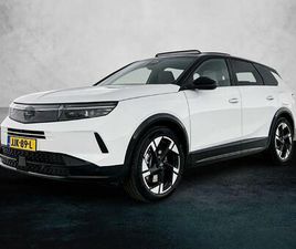 1.6 TURBO PLUG-IN-HYBRID GS LED MATRIX | PANO DAK