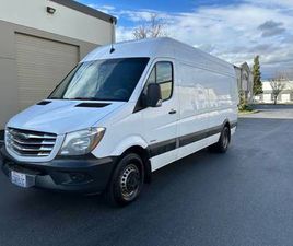 2014 FREIGHTLINER SPRINTER, 3500 DUEL, WHEELS EXTENDED HIGH TOP CARGO