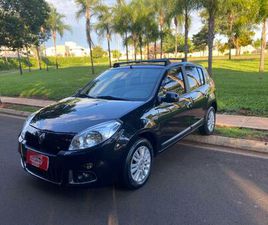 RENAULT SANDERO PRIVILÈGE HI-FLEX 1.6 8V 5P